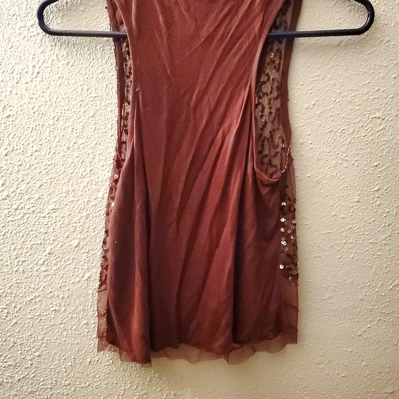 DAYTRIP Top - Picture 2 of 3